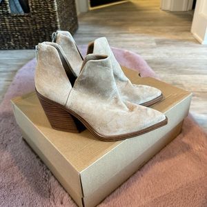 Vince Camuto Shoes Gigietta Bootie